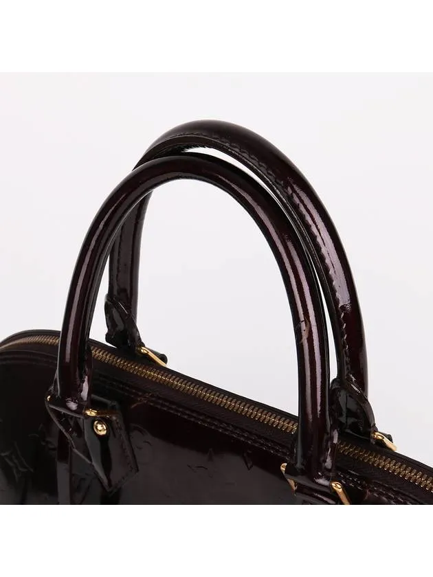 Amarante Vernis Alma GM tote bag