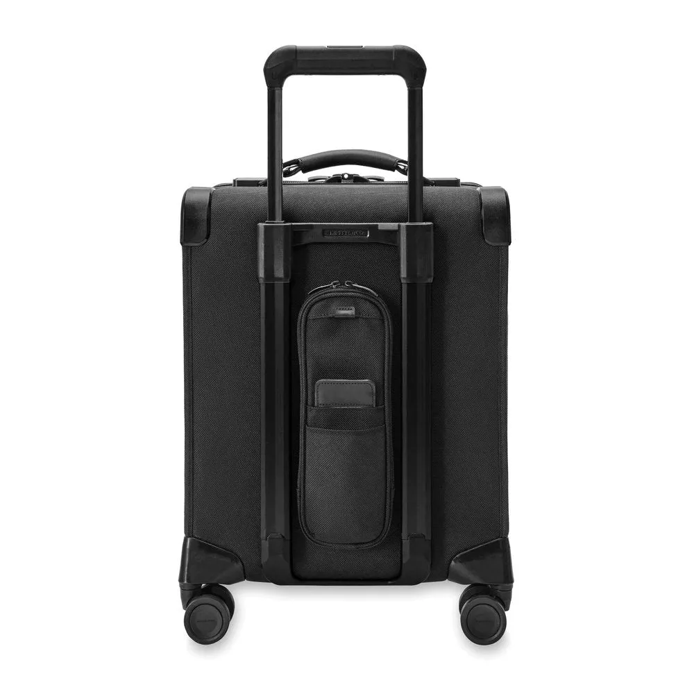 Baseline Compact Carry-On Spinner 19" // Black