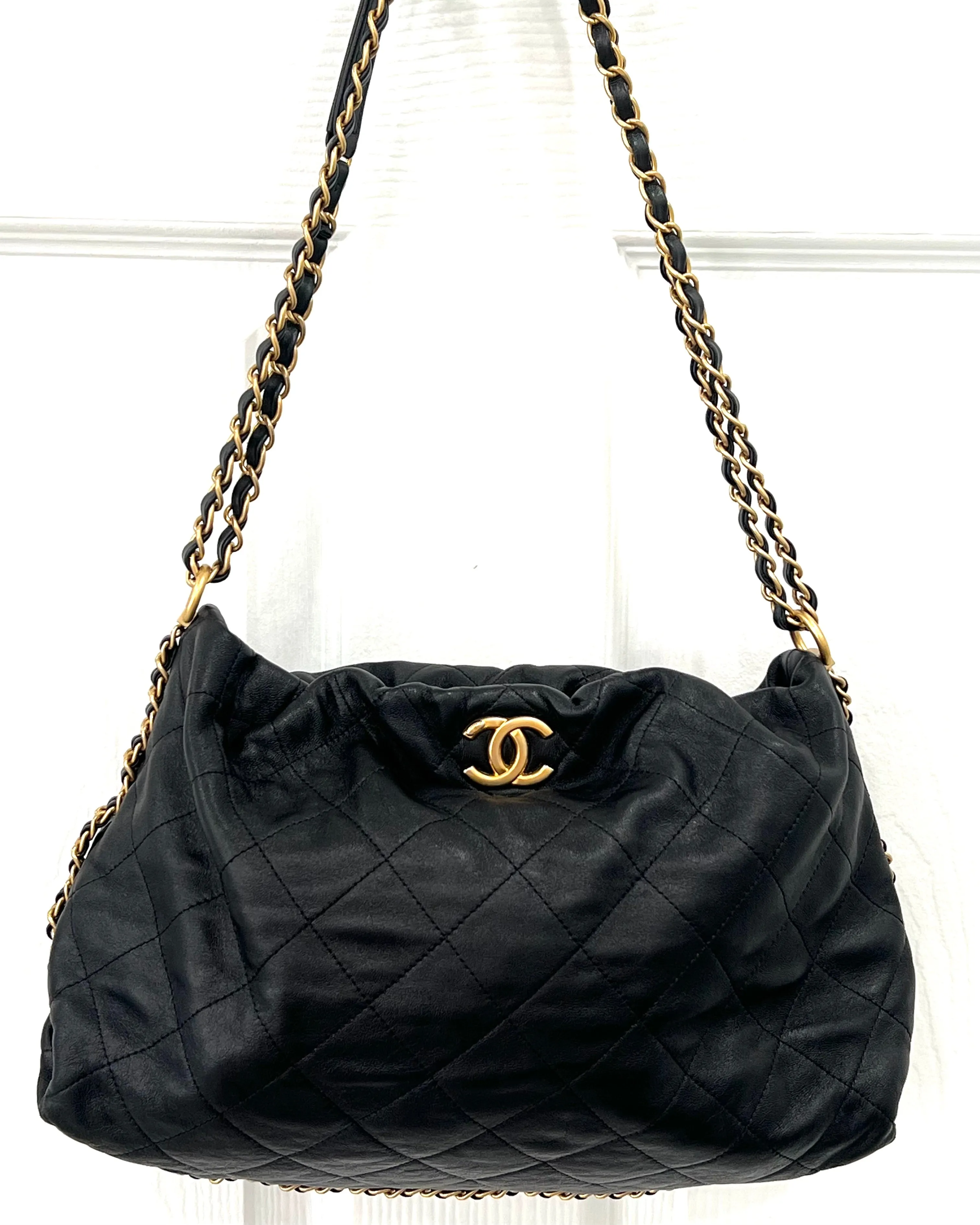 CHANEL QUILTED CALFSKIN DOUBLE CHAIN COCO SHELTER HOBO BAG