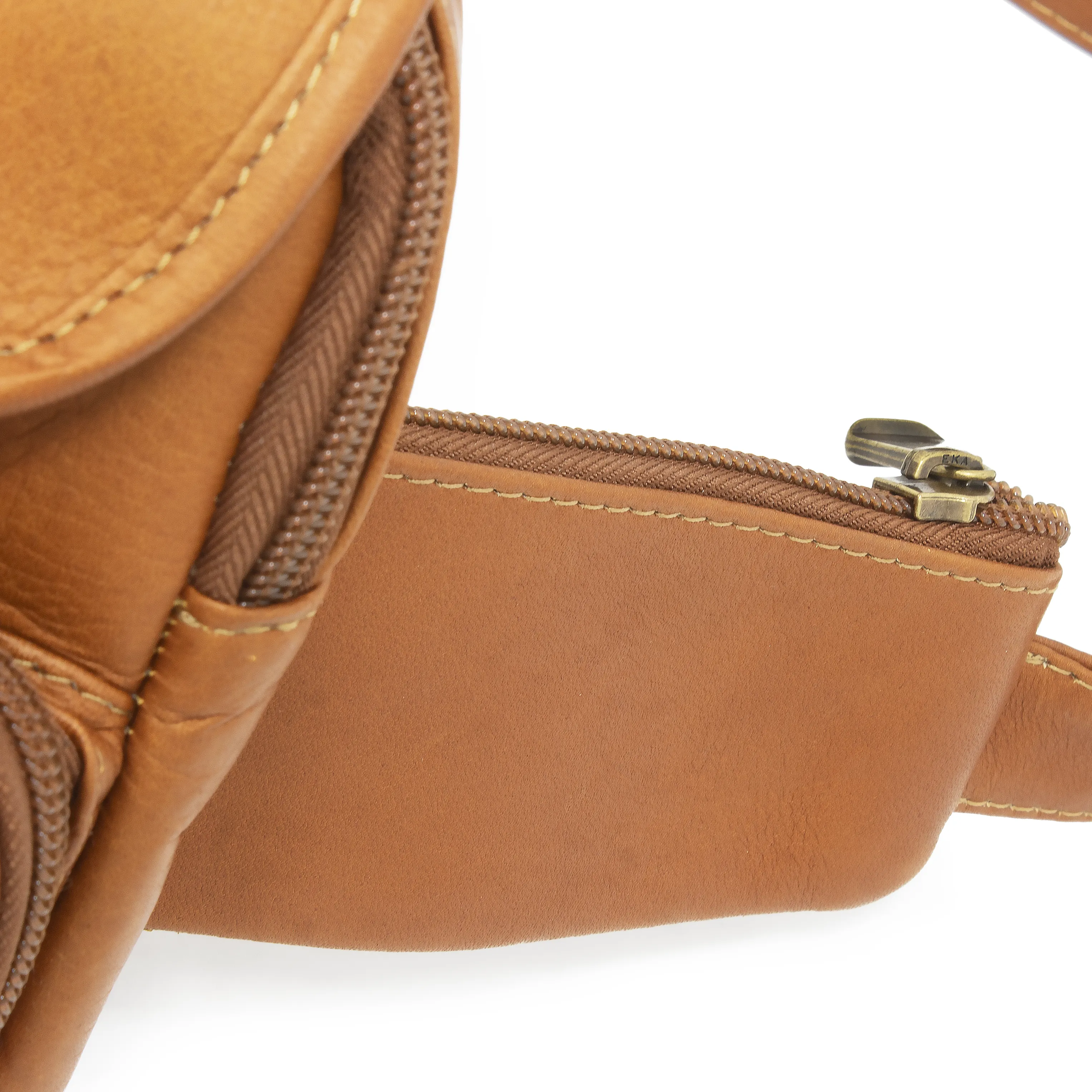 DayTrekr Leather Hip Pack